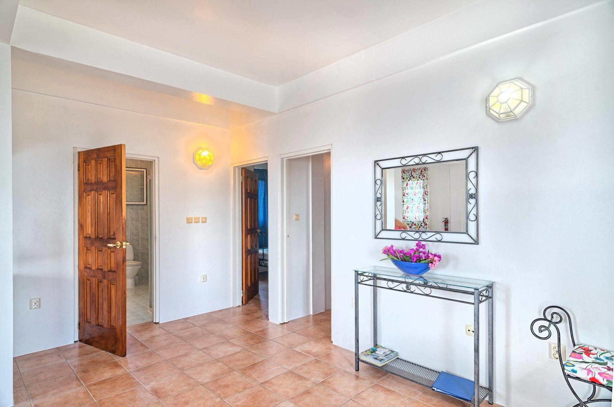Caribbean Sea View Holiday Apartments Mero ภายนอก รูปภาพ
