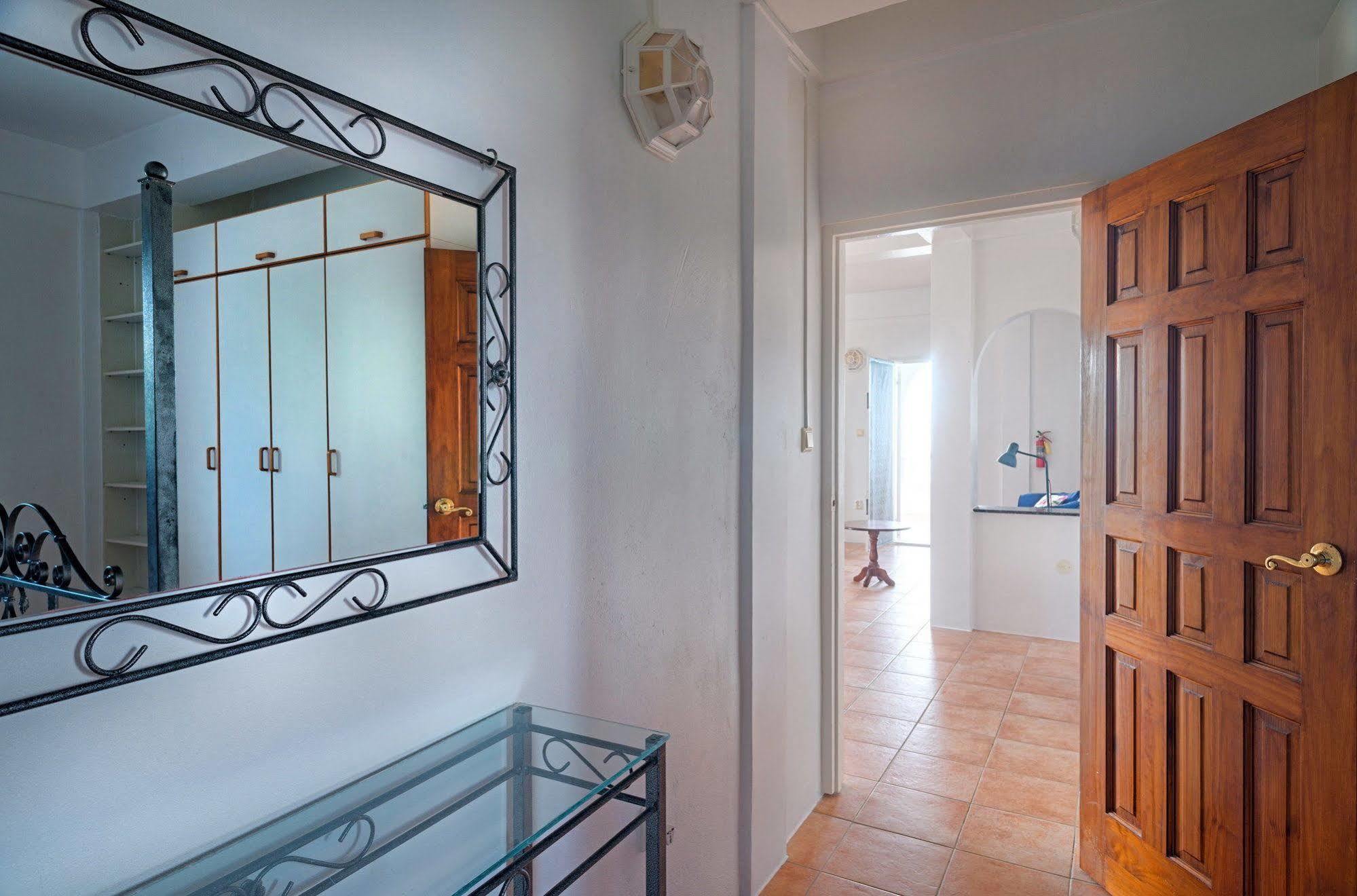 Caribbean Sea View Holiday Apartments Mero ภายนอก รูปภาพ